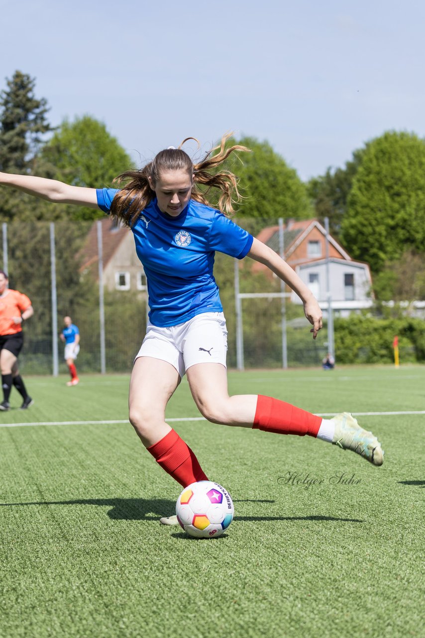 Bild 61 - wBJ SH-Pokalfinale  Holstein-Kiel - SV Viktoria : Ergebnis: 1:0